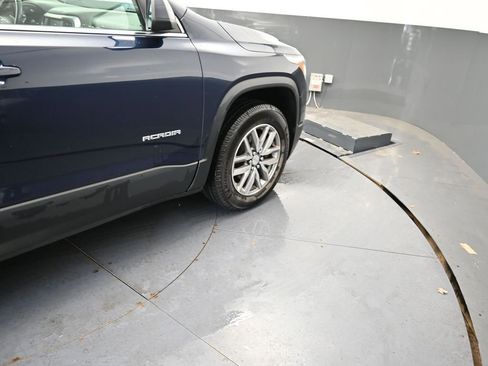 Used 2017 GMC Acadia SLE AWD/4WD image 24