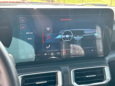 Used 2024 Ford Mustang Premium image 18