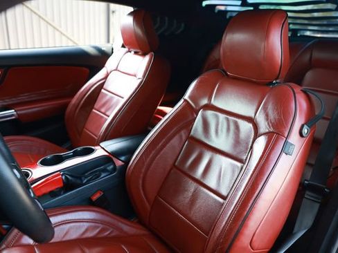 Used 2020 Ford Mustang GT RWD image 9