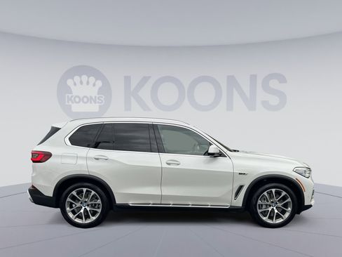 Used 2022 BMW X5 xDrive45e w/ Executive Package image 8