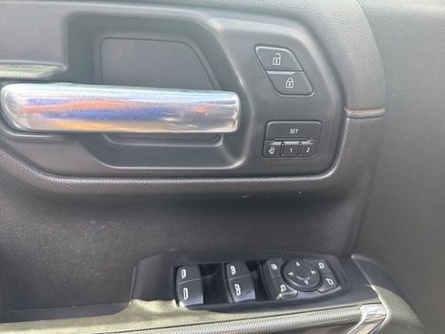 Used 2020 GMC Sierra 1500 AT4 w/ AT4 Premium Package image 11