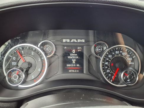 Certified 2024 RAM 2500 Big Horn AWD/4WD image 16