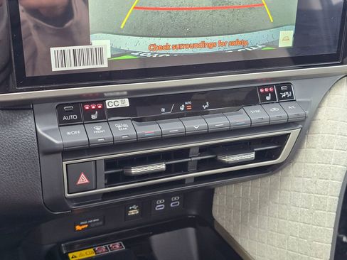 New 2026 Toyota Camry XLE image 29