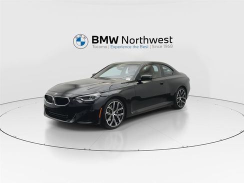 Used 2024 BMW 230i xDrive Coupe w/ Convenience Package AWD/4WD image 9