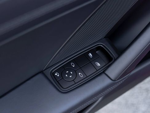 Certified 2026 Porsche 911 Carrera GTS RWD image 23