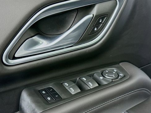 Used 2021 Chevrolet Tahoe Z71 w/ Rear Media and Nav Package image 18