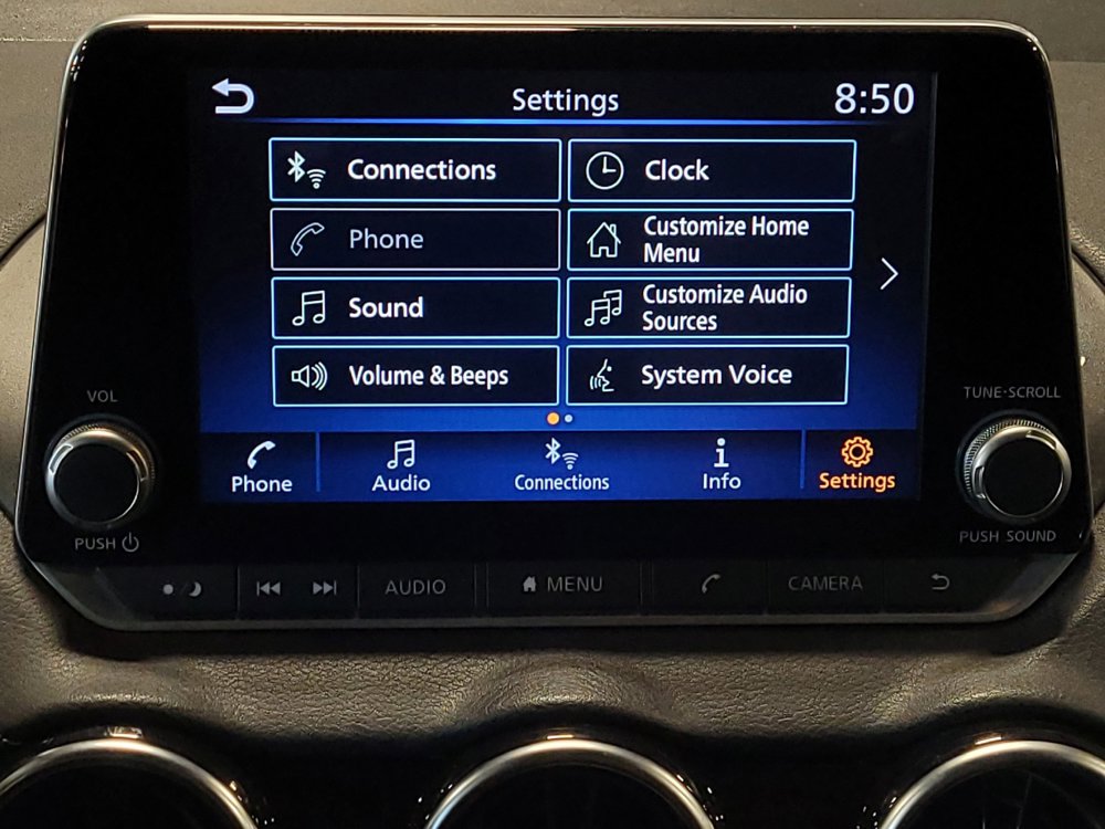 Used 2024 Nissan Sentra SV FWD image 25