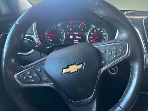 Used 2019 Chevrolet Equinox Premier image 14