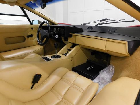 Used 1986 Lamborghini Countach Coupe image 75