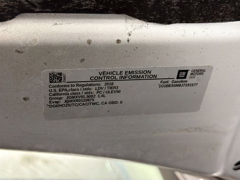 Used 2018 Chevrolet Cruze LT image 16