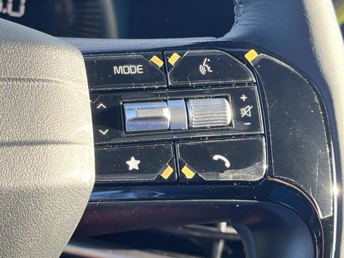 New 2026 Kia Sorento LX image 25