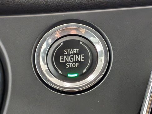 Used 2021 Chevrolet Blazer RS image 18