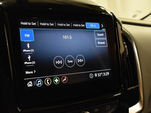 Used 2020 Chevrolet Traverse LT w/ LPO, Floor Liner Package image 19