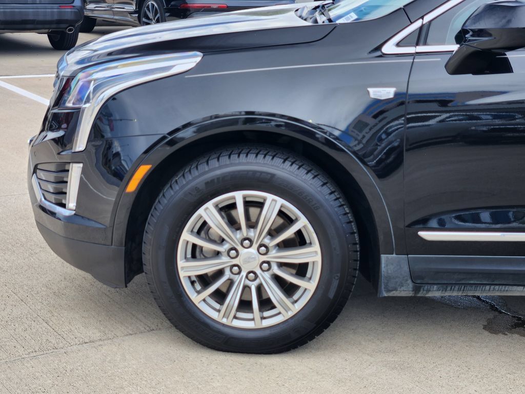 Used 2019 Cadillac XT5 Luxury FWD image 8