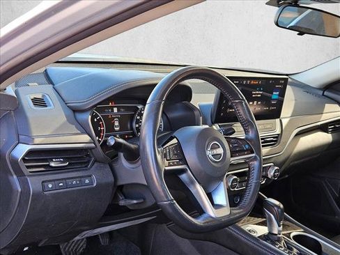 Used 2023 Nissan Altima 2.5 SL image 8