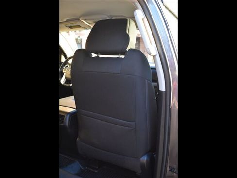 Used 2016 Toyota Tundra SR5 w/ SR5 Upgrade Package image 27