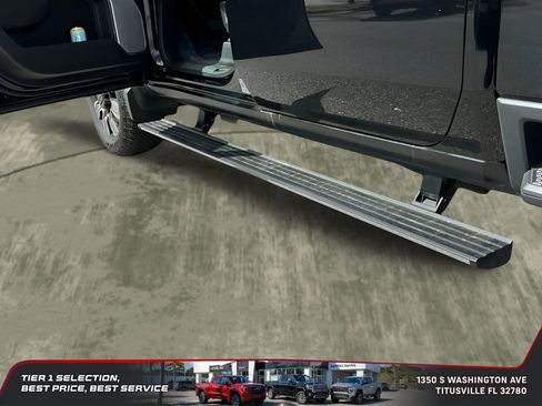 Used 2024 GMC Sierra 2500 Denali w/ Denali Reserve Package image 27