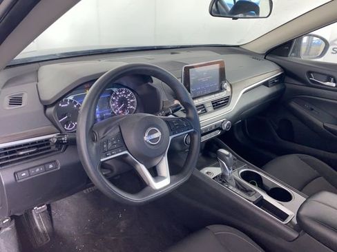 Certified 2024 Nissan Altima 2.5 SV image 12