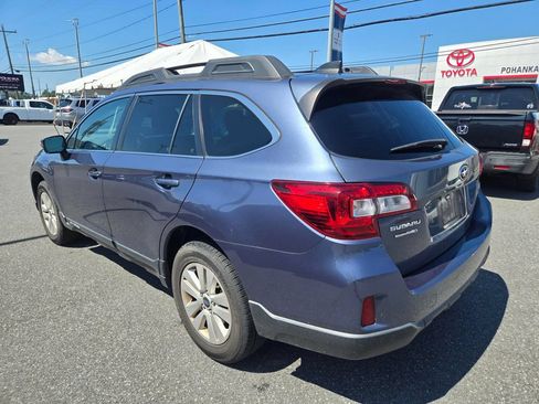 Used 2017 Subaru Outback 2.5i Premium AWD/4WD image 7