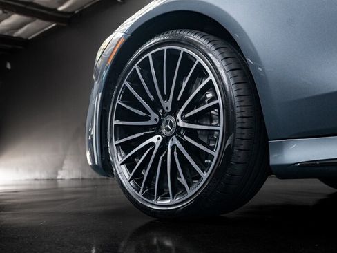 Used 2024 Mercedes-Benz S 580 4MATIC Sedan image 11