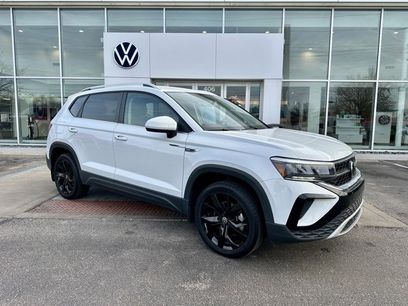 Used 2022 Volkswagen Taos SE