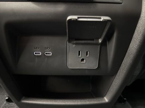 New 2026 Chevrolet Traverse Z71 w/ Enhanced Driving Package image 25