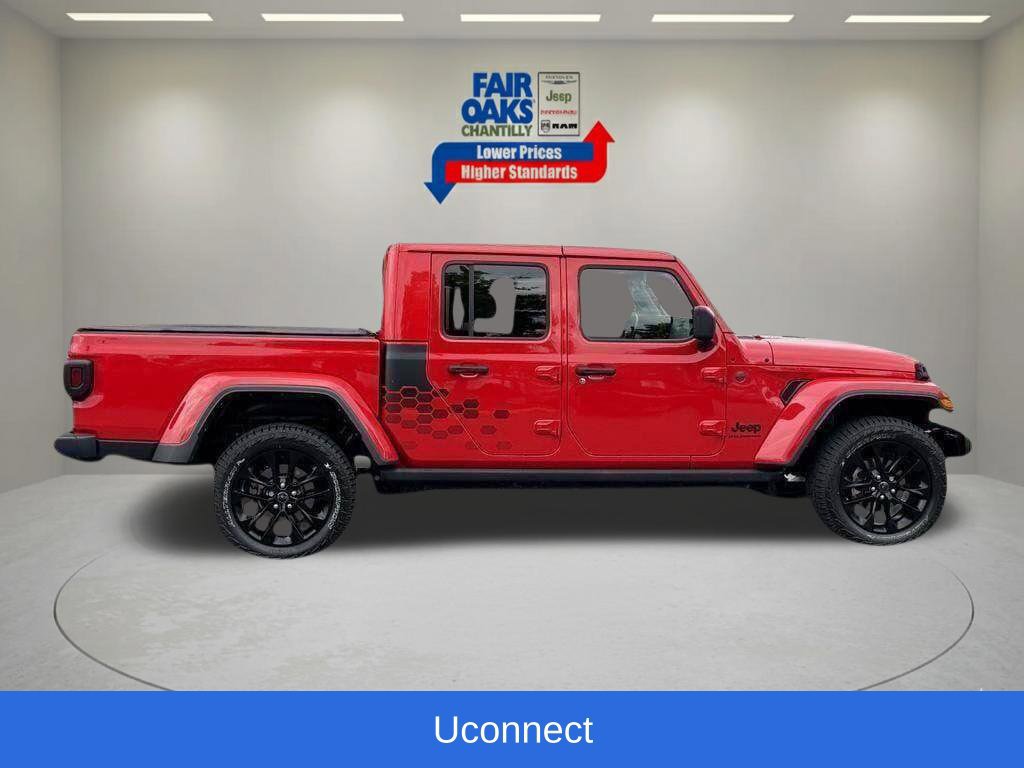 Used 2024 Jeep Gladiator Sport AWD/4WD image 7