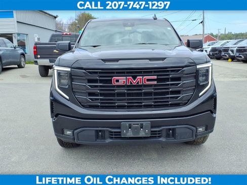 Used 2022 GMC Sierra 1500 Elevation AWD/4WD image 2