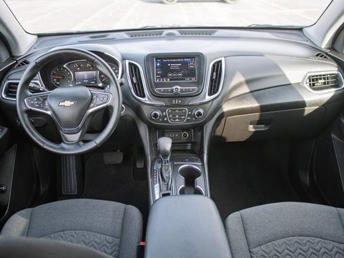 Used 2024 Chevrolet Equinox LT image 14