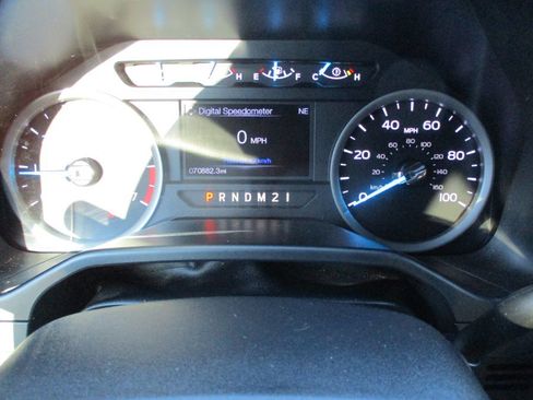 Used 2017 Ford F250 XLT w/ FX4 Off-Road Package image 9