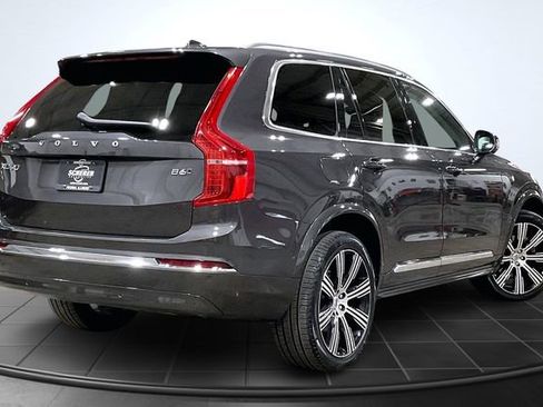 Certified 2023 Volvo XC90 B6 Ultimate image 3