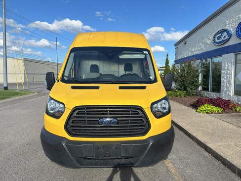 Used 2019 Ford Transit 250 148 High Roof Extended RWD image 9
