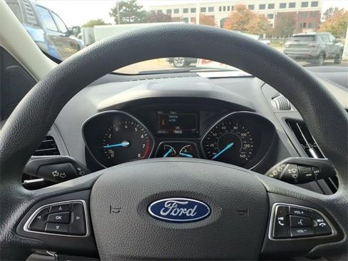 Used 2019 Ford Escape SE image 20