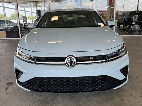 Used 2026 Volkswagen Jetta Sport FWD image 6