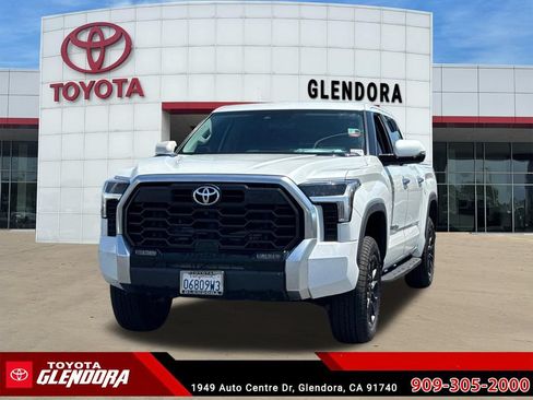 Used 2023 Toyota Tundra Limited w/ TRD Off-Road Package AWD/4WD image 4