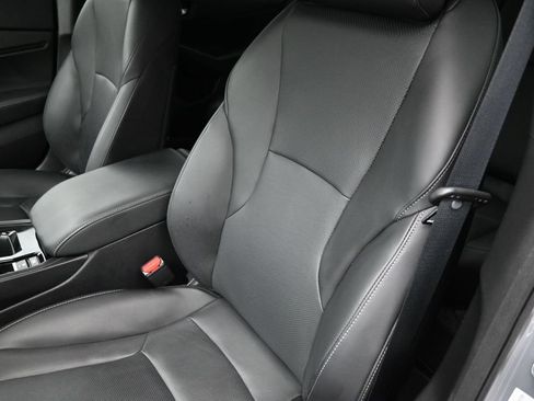 Used 2025 Honda Accord Sport image 19