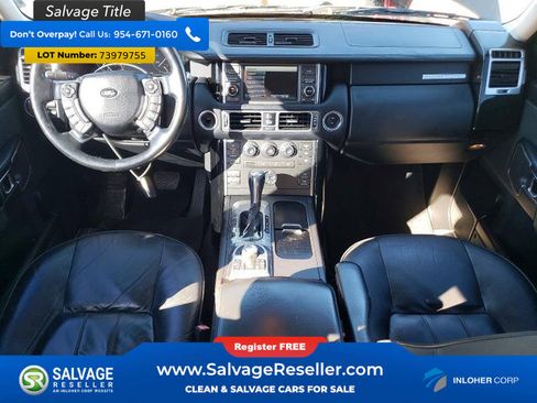 Used 2011 Land Rover Range Rover HSE image 11