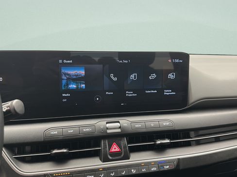 Used 2025 Kia K4 FWD image 16