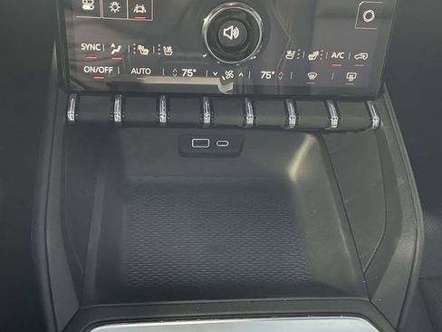 New 2026 GMC Terrain Elevation w/ Elevation Premium Package image 25