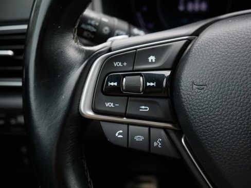 Used 2021 Honda Accord Sport image 17
