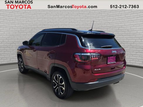 Used 2022 Jeep Compass Limited AWD/4WD image 8
