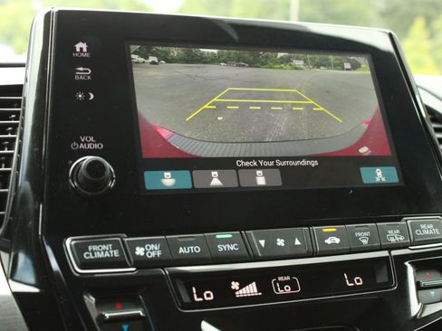 Used 2024 Honda Odyssey Sport image 44