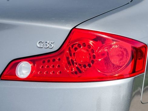 Used 2004 INFINITI G35 Coupe w/ Premium Pkg image 62