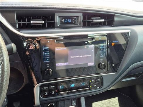 Certified 2018 Toyota Corolla LE FWD image 10