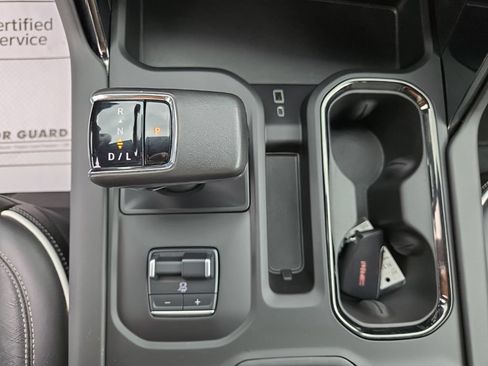 Used 2022 GMC Sierra 1500 AT4X AWD/4WD image 23