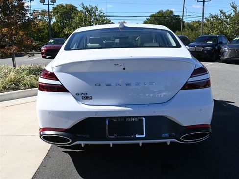New 2026 Genesis G70 2.5T Prestige image 7