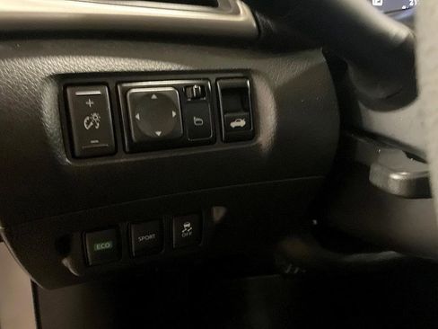 Used 2017 Nissan Sentra SV w/ Protection Package image 29