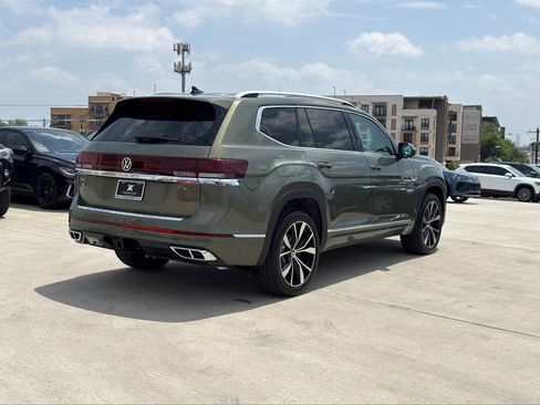 New 2026 Volkswagen Atlas SEL Premium R-Line AWD/4WD image 7