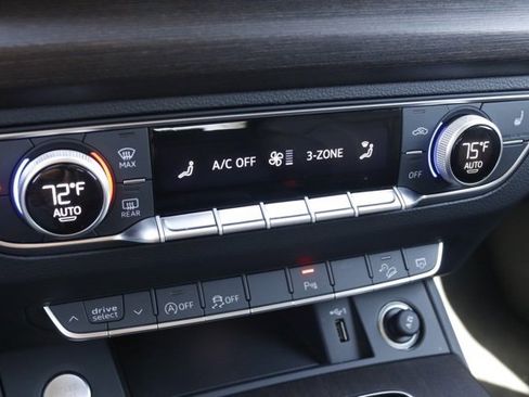 Used 2025 Audi Q5 2.0T Premium Plus image 29