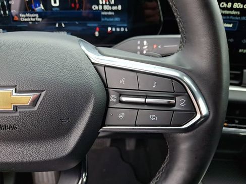 Used 2025 Chevrolet Equinox LT FWD image 20